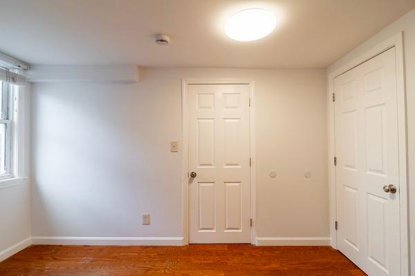 Photo of "#1786-D: Queen Room D " home