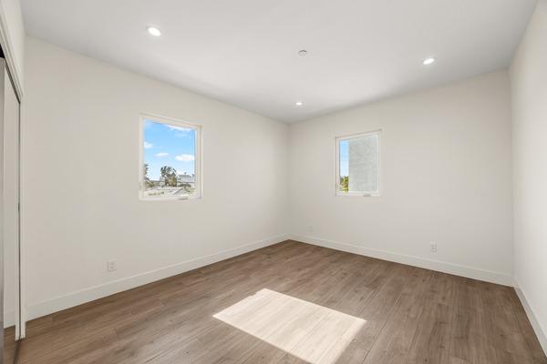 Photo of "#1853-D: Queen Bedroom D" home