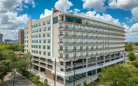 Photo of "#eb6: Sophisticated Coliving in Luxurious River Oaks, Vibrant Montrose Neighborhood (Has an Apartment)" home