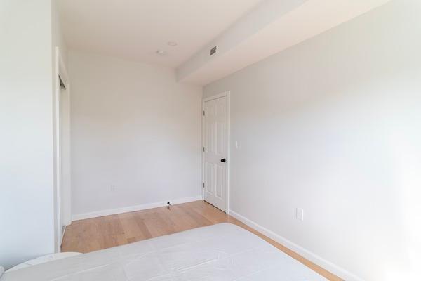 Photo of "#1756-B: Queen Room B" home