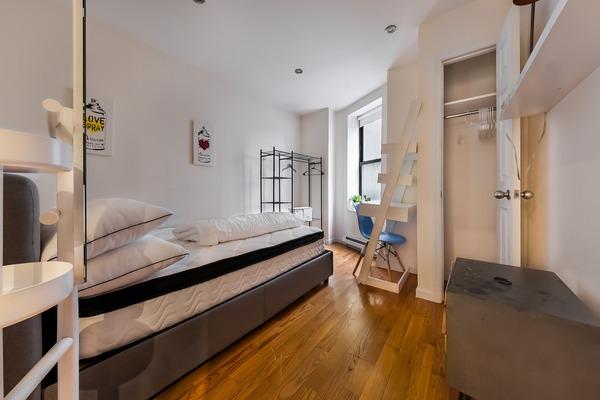 Photo of "#1865-A: Full Bedroom A" home