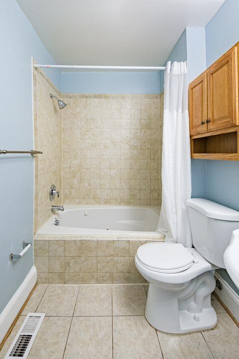 Photo of "#766-B: Queen Room B" home