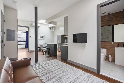 Photo of "#832-C: Full Bedroom C" home