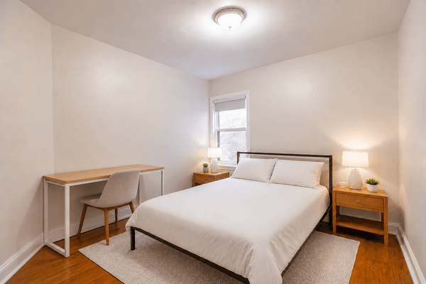 Photo of "#1875-B: Queen Bedroom B" home