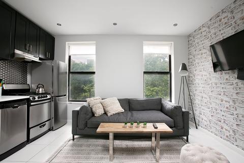 Photo of "#1871-C: Full Bedroom C" home