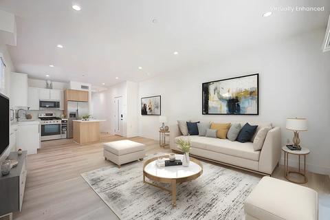 Photo of "#1858-B: Queen Bedroom B" home