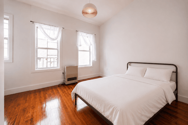 Photo of "#1848-A: Queen Bedroom A" home