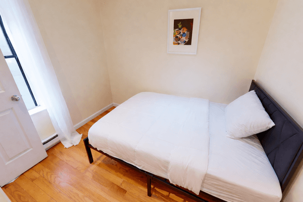 Photo of "#1835-B: Full Bedroom B" home