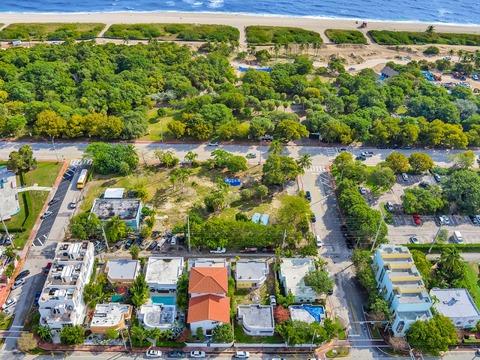 Photo of "#c88: Huge House Half a Block from New Park & Beach (Has a House)" home