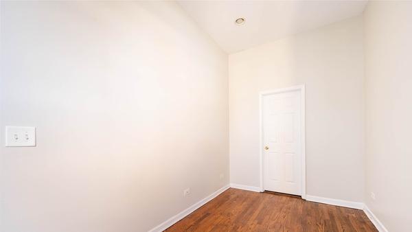 Photo of "#1716-B: Full Bedroom B w/ Private Bathroom" home