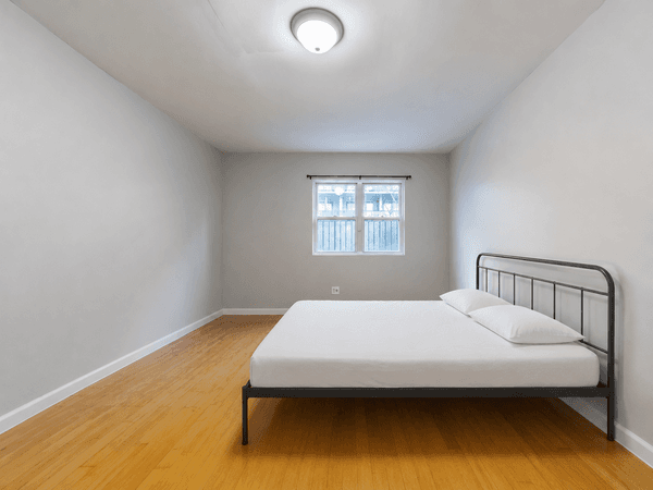 Photo of "#1646-D: Queen Bedroom D w/ Private Bathroom" home