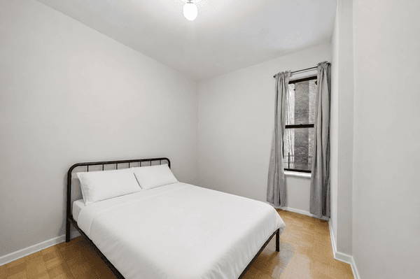 Photo of "#599-A: Queen Bedroom A" home