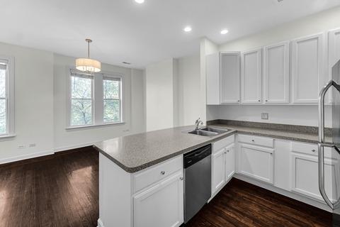 Photo of "#1897-B: Queen Bedroom B" home