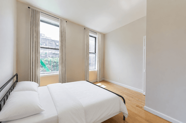 Photo of "#963-A: Full Bedroom A" home
