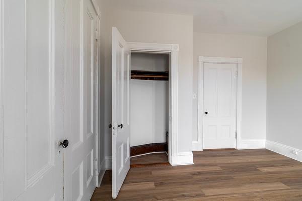 Photo of "#1851-B: Queen Bedroom B" home