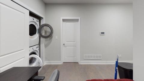 Photo of "#7d7: Brand new Graduate Hospital apartment off Broad St (Has a House)" home