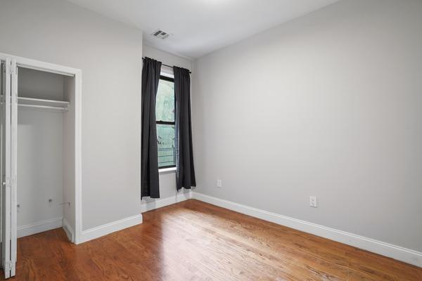 Photo of "#957-C: Full Bedroom C" home