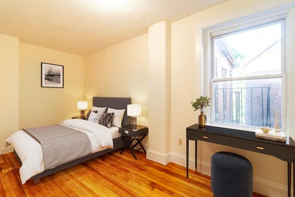 Photo of "#1769-C: Queen Bedroom C" home