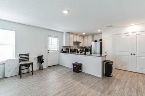 Photo of "#97a: Marketing Department (Has a Room)" home