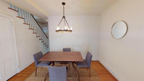 Photo of "#826: Charming brownstone apartment in Rittenhouse Square (Has an Apartment)" home