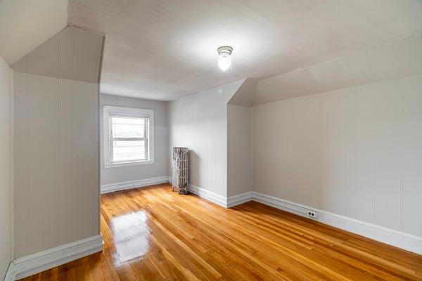 Photo of "#1890-D: Queen Bedroom D" home