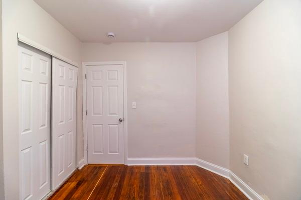 Photo of "#1875-B: Queen Bedroom B" home