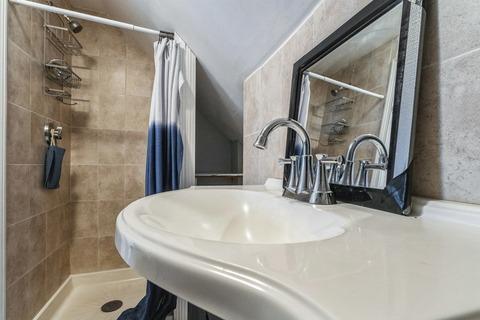 Photo of "#1806-E: Queen Bedroom E" home