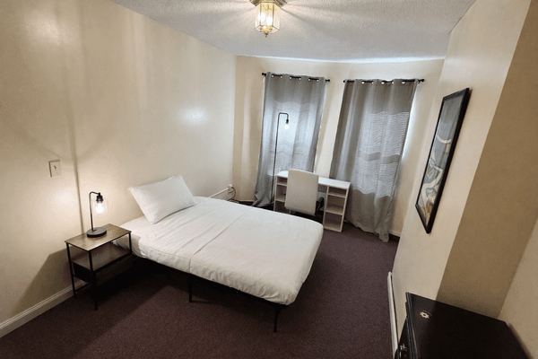 Photo of "#1885-B: Full Room B" home