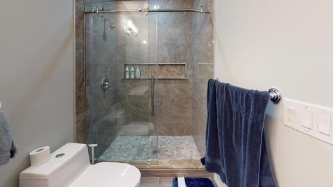 Photo of "#7d7: Brand new Graduate Hospital apartment off Broad St (Has a House)" home