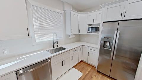 Photo of "#1901-C: Queen Bedroom C" home