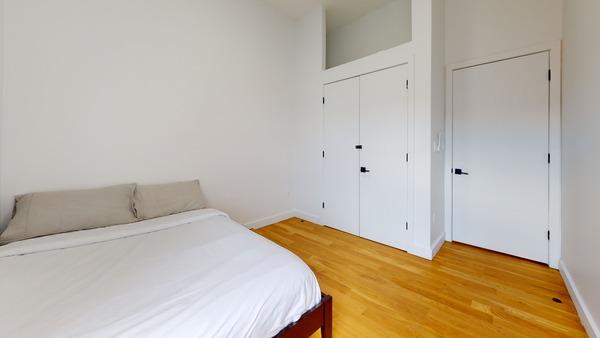 Photo of "#1408-C: Full Bedroom C (Furnished only)" home