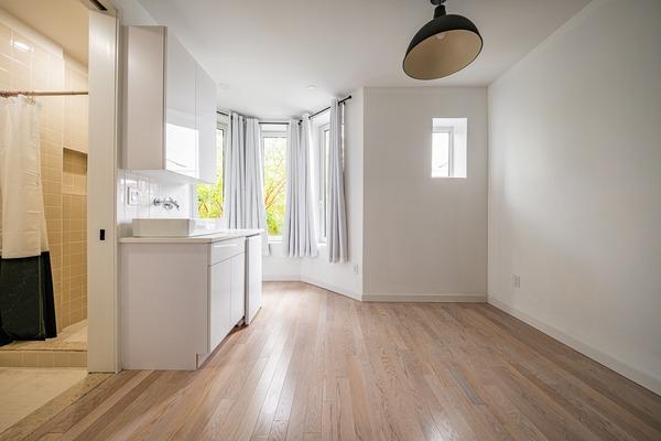 Photo of "#1893-A: Queen Bedroom A w/ Private Bathroom" home