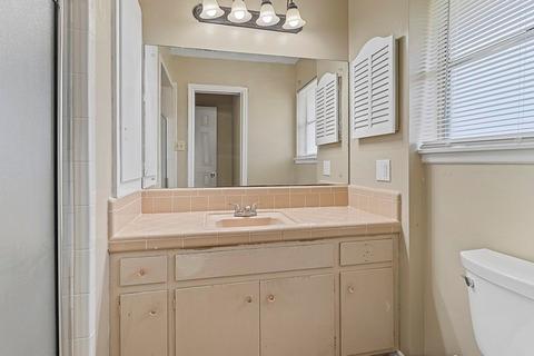 Photo of "#6c3: Wacos Drive BEDROOM 1D - 665360 (Has a Room)" home