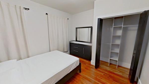 Photo of "#1900-D: Queen Bedroom D" home