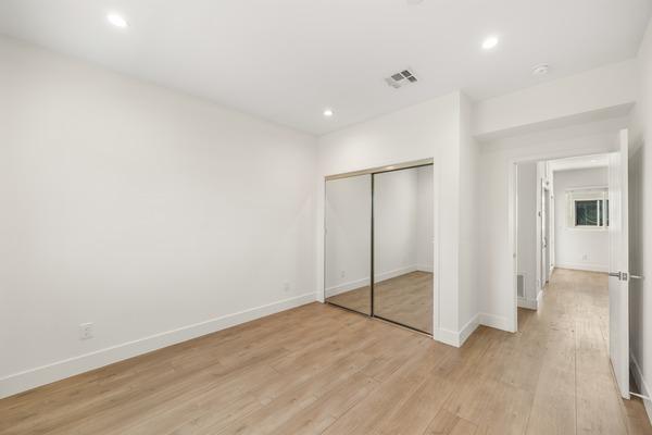 Photo of "#1854-B: Queen Bedroom B" home