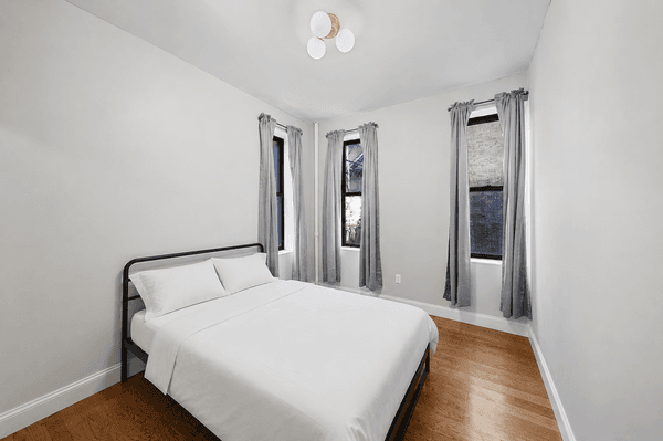 Photo of "#596-A: Queen Bedroom A" home
