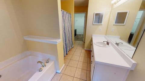 Photo of "#4b5: Charming Washington Park home near Ashby Station (Has a House)" home