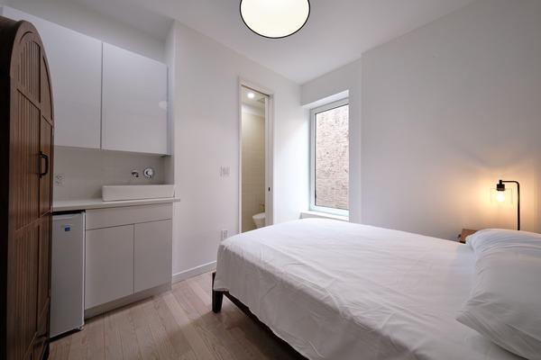 Photo of "#1896-C: Full Bedroom C w/ Private Bathroom" home
