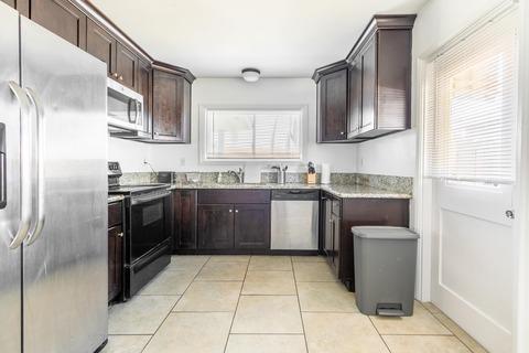 Photo of "#1021-D: Queen Bedroom D" home