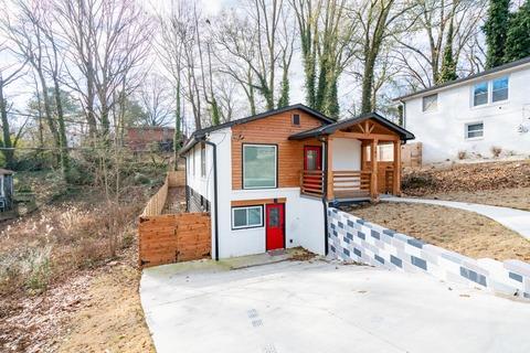 Photo of "#ea4: Brilliant Hunter Hills home by Clark Atlanta University (Has a House)" home