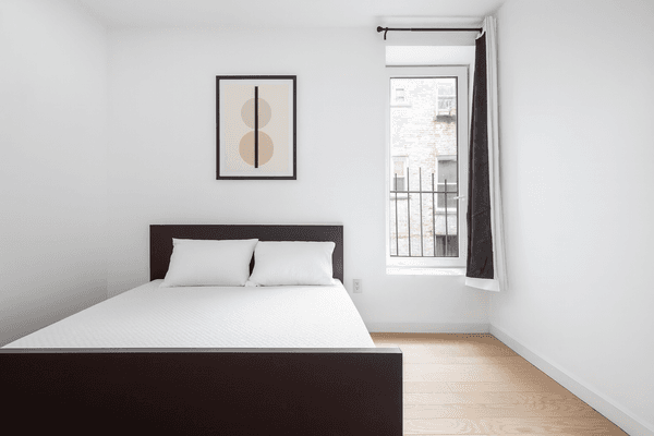 Photo of "#1899-B: Queen Bedroom B" home