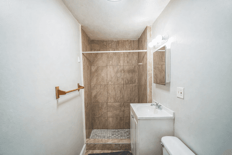 Photo of "#1810-D: Queen Bedroom D" home