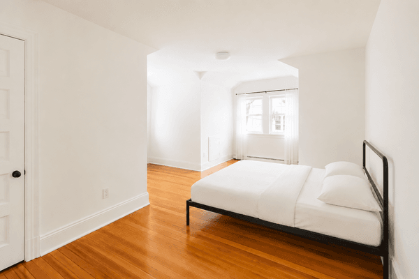Photo of "#1263-F: Full Bedroom F" home