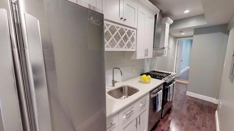 Photo of "#e18: Newly constructed Hawthorne home by Washington Square West (Has a House)" home