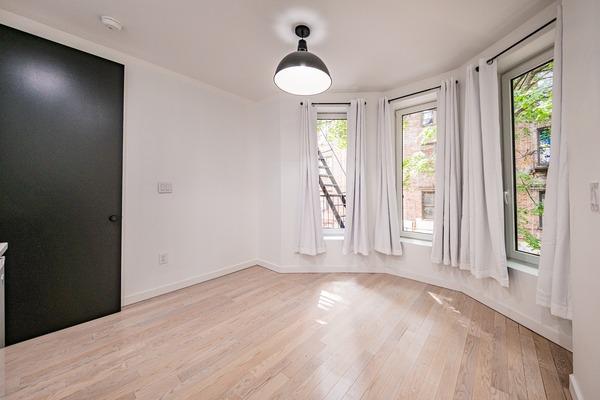 Photo of "#1894-D: Queen Bedroom D w/ Private Bathroom" home
