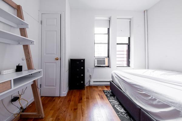 Photo of "#1874-B: Full Bedroom B" home