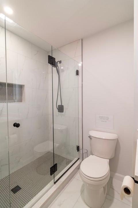 Photo of "#1755-B: Queen Room B" home