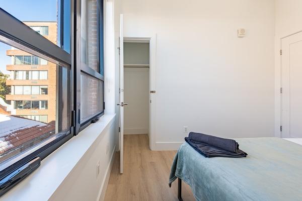 Photo of "#1906-B: Queen Bedroom B" home