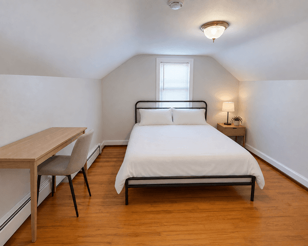 Photo of "#1810-D: Queen Bedroom D" home