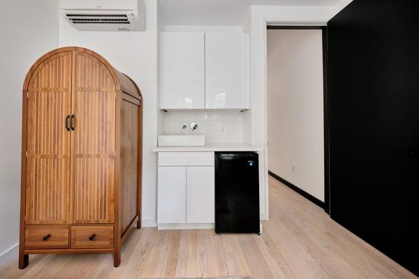 Photo of "#1896-D: Full Bedroom D w/ Private Bathroom" home